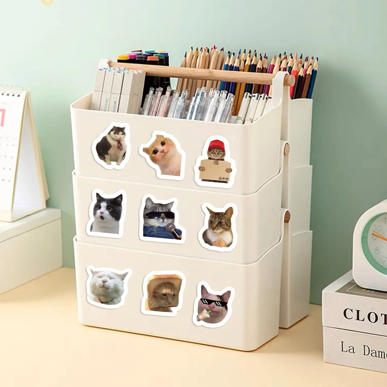 500Pcs/Roll Funny Cats MEME Cartoon Graffiti Stickers DIY Phone Guitar Laptop Notebook Suitcase Waterproof Sticker Kids Toy